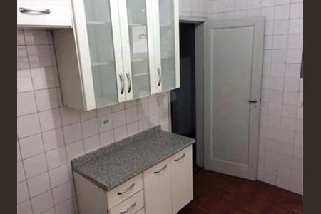 Apartamento à venda com 77m², 1 quarto e sem vaga