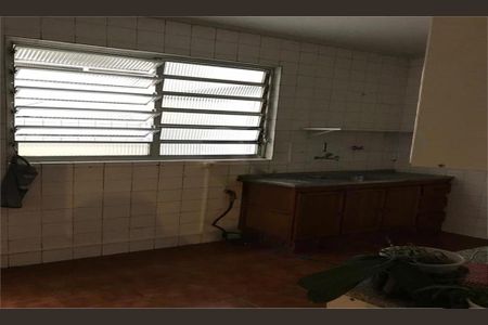 Apartamento à venda com 77m², 1 quarto e sem vaga