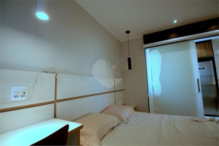 Apartamento à venda com 34m², 1 quarto e 1 vaga