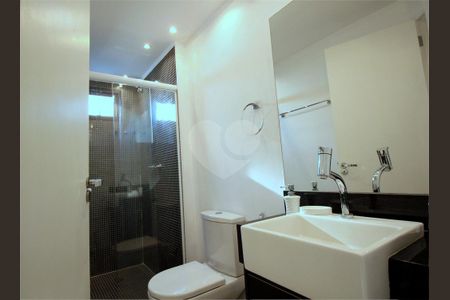 Apartamento à venda com 34m², 1 quarto e 1 vaga