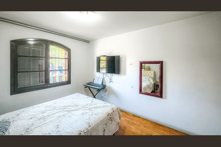 Casa para alugar com 135m², 3 quartos e 2 vagasSuíte