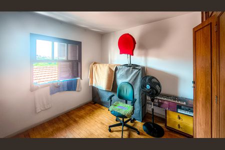 Casa para alugar com 135m², 3 quartos e 2 vagasQuarto 1