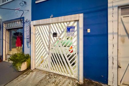 Casa para alugar com 300m², 4 quartos e 1 vagaFachada