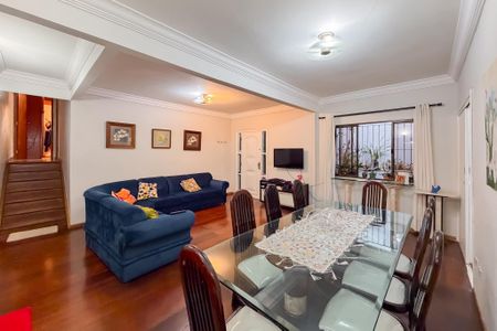 Casa para alugar com 300m², 4 quartos e 1 vagaSala