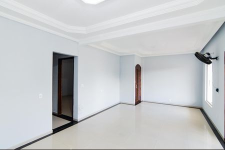 Sala de casa para alugar com 4 quartos, 224m² em Parque Continental Ii, Guarulhos