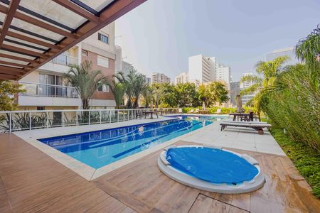 Apartamento para alugar com 40m², 1 quarto e 1 vagaPiscina