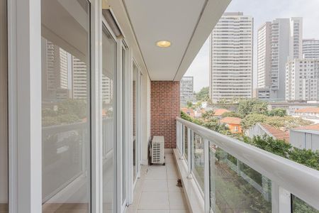Apartamento para alugar com 40m², 1 quarto e 1 vaga Apartamento para alugar com 40m², 1 quarto e 1 vagaVaranda
