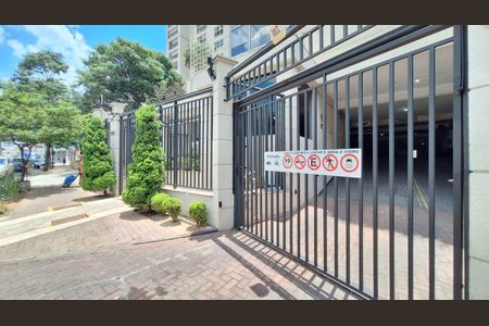 Apartamento para alugar com 94m², 3 quartos e 2 vagasFachada