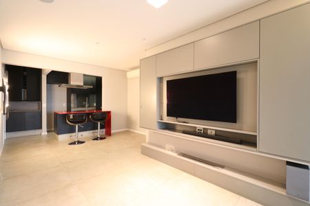 Sala de apartamento para alugar com 3 quartos, 94m² em Vila Romana, São Paulo