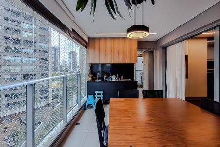 Apartamento à venda com 115m², 3 quartos e 2 vagasVaranda da Sala