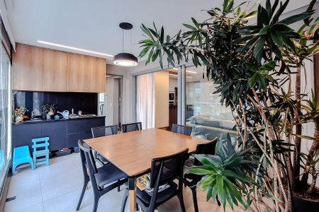 Apartamento à venda com 115m², 3 quartos e 2 vagasVaranda da Sala