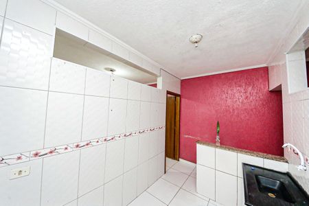 Banheiro  de kitnet/studio para alugar com 0 quarto, 30m² em Jardim Santa Adelia, São Paulo