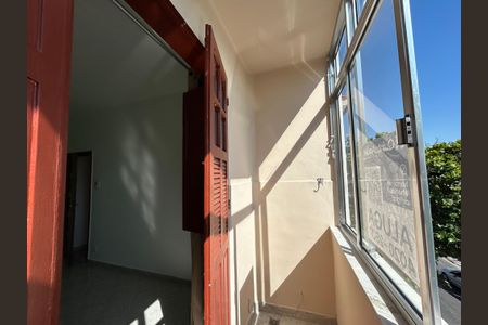 Apartamento para alugar com 50m², 2 quartos e 1 vagaVaranda do quarto 1