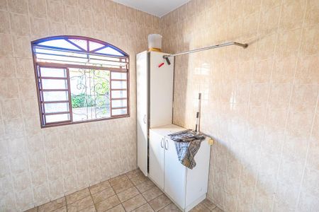 Casa para alugar com 360m², 3 quartos e 2 vagasArea de serviço