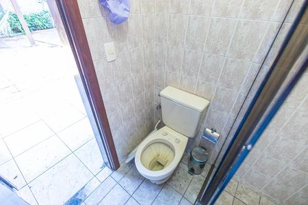 Casa para alugar com 360m², 3 quartos e 2 vagasLavabo