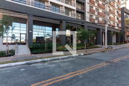 Studio para alugar com 27m², 1 quarto e sem vaga Studio para alugar com 27m², 1 quarto e sem vagaFachada