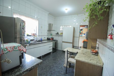 Casa à venda com 498m², 6 quartos e 5 vagas
