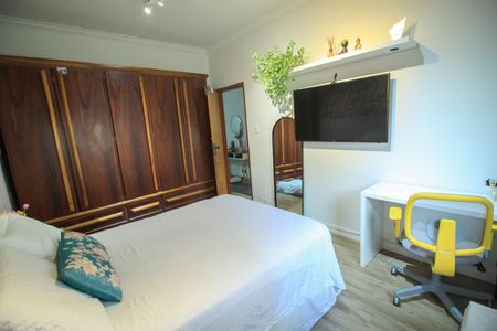 Casa à venda com 498m², 6 quartos e 5 vagas