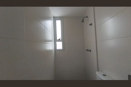 Apartamento à venda com 93m², 3 quartos e 2 vagas Apartamento à venda com 93m², 3 quartos e 2 vagasBanheiro da Suíte 2 e Social