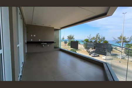 Apartamento à venda com 93m², 3 quartos e 2 vagas Apartamento à venda com 93m², 3 quartos e 2 vagasVaranda
