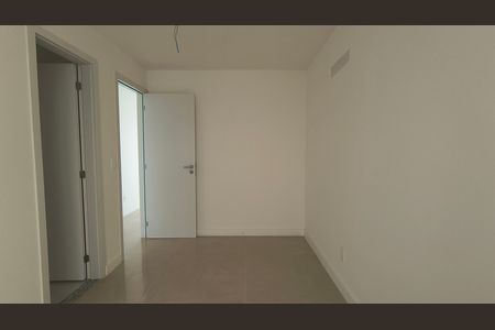 Apartamento à venda com 93m², 3 quartos e 2 vagas Apartamento à venda com 93m², 3 quartos e 2 vagasSuíte 2