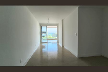 Apartamento à venda com 93m², 3 quartos e 2 vagas Apartamento à venda com 93m², 3 quartos e 2 vagasSala