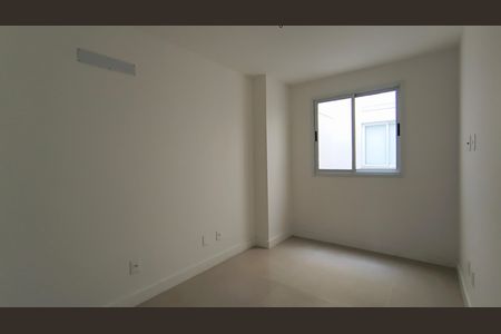Apartamento à venda com 93m², 3 quartos e 2 vagas Apartamento à venda com 93m², 3 quartos e 2 vagasSuíte 2