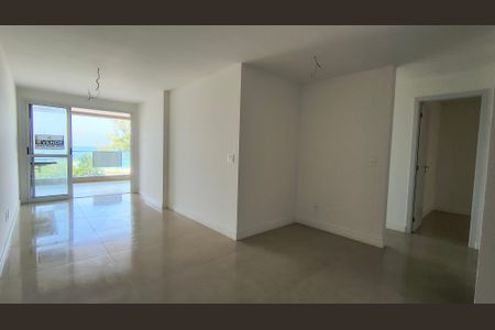 Apartamento à venda com 93m², 3 quartos e 2 vagas Apartamento à venda com 93m², 3 quartos e 2 vagasSala