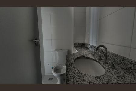 Apartamento à venda com 93m², 3 quartos e 2 vagas Apartamento à venda com 93m², 3 quartos e 2 vagasBanheiro da Suíte 1
