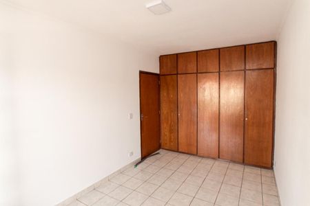 Casa para alugar com 240m², 5 quartos e 3 vagas Casa para alugar com 240m², 5 quartos e 3 vagasQuarto 1