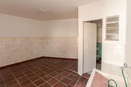 Casa para alugar com 240m², 5 quartos e 3 vagas Casa para alugar com 240m², 5 quartos e 3 vagasÁrea de Serviço