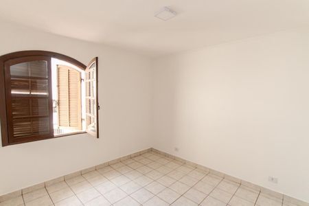 Suíte  de casa para alugar com 5 quartos, 240m² em Jardim Leonor Mendes de Barros, São Paulo