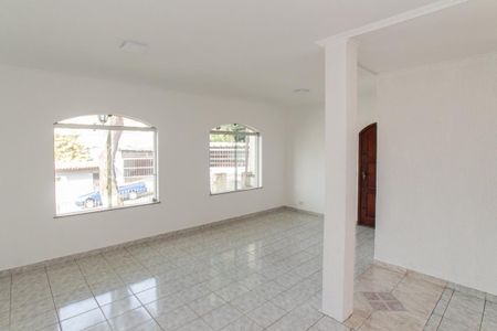 Sala de casa para alugar com 5 quartos, 240m² em Jardim Leonor Mendes de Barros, São Paulo