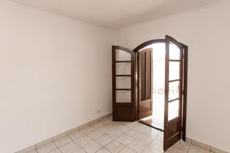 Casa para alugar com 240m², 5 quartos e 3 vagas Casa para alugar com 240m², 5 quartos e 3 vagasQuarto 2