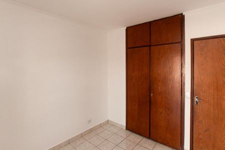 Casa para alugar com 240m², 5 quartos e 3 vagas Casa para alugar com 240m², 5 quartos e 3 vagasQuarto 2