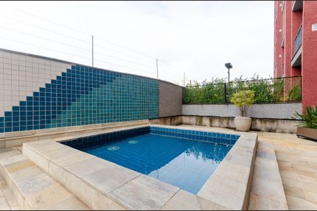 Studio para alugar com 28m², 1 quarto e sem vaga Studio para alugar com 28m², 1 quarto e sem vagaÁrea comum - Piscina