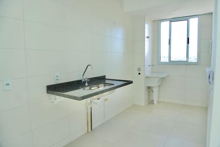 Apartamento para alugar com 120m², 2 quartos e 2 vagasCozinha