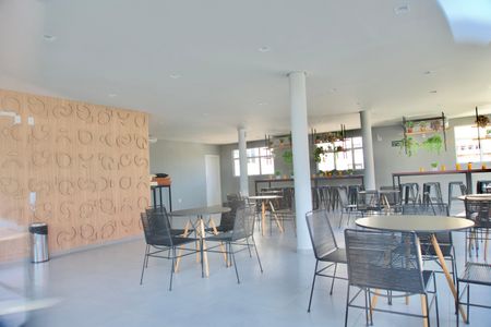 Apartamento para alugar com 120m², 2 quartos e 2 vagasÁrea Comum - Salão de Festas