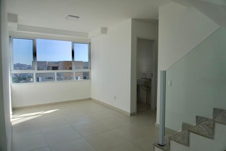 Sala de apartamento para alugar com 2 quartos, 120m² em Nova Suíça, Belo Horizonte