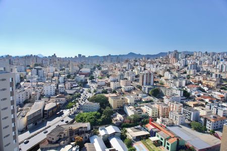 Apartamento para alugar com 120m², 2 quartos e 2 vagasÁrea Externa - Vista