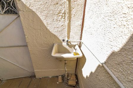 Casa para alugar com 55m², 1 quarto e sem vagaÁrea de Serviço