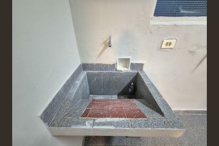 Apartamento à venda com 130m², 3 quartos e sem vaga Apartamento à venda com 130m², 3 quartos e sem vagaLavanderia - Tanque