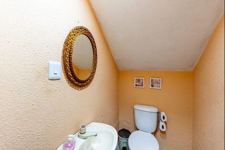 Banheiro 1 de casa à venda com 2 quartos, 84m² em Chapéu Do Sol, Porto Alegre