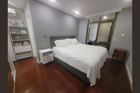 Apartamento à venda com 4 quartos, 227m² em Ingá, Niterói