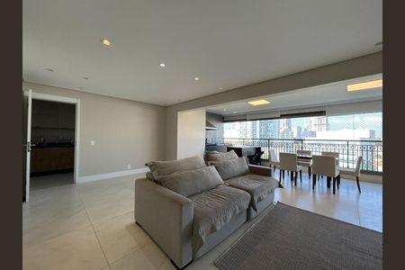Apartamento à venda com 3 quartos, 137m² em Chácara Santo Antônio, São Paulo