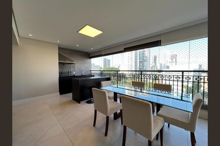 Apartamento à venda com 3 quartos, 137m² em Chácara Santo Antônio, São Paulo