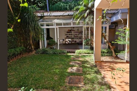 Casa à venda com 532m², 4 quartos e 4 vagas