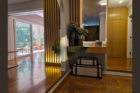 Casa à venda com 532m², 4 quartos e 4 vagas