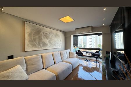Apartamento à venda com 3 quartos, 168m² em Campo Belo, São Paulo