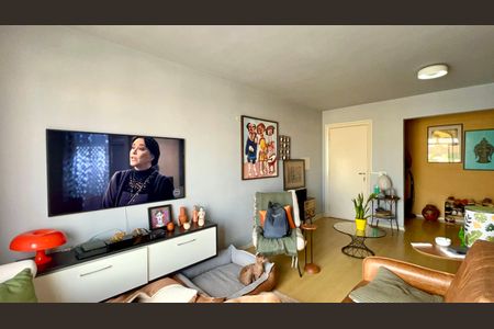 Apartamento à venda com 72m², 2 quartos e 1 vagaSala